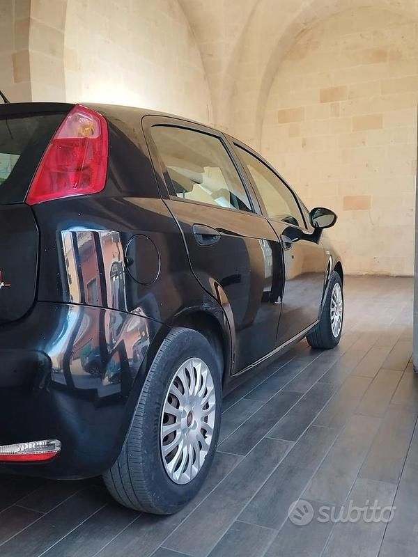 Occasion Fiat Punto 75 ch (55 kW) 2015 Noir Citadine