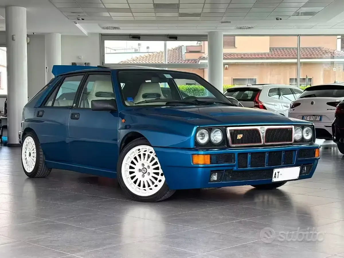 Usata Lancia Delta 205 CV (150 kW) 1991 Bluazzurro Utilitaria