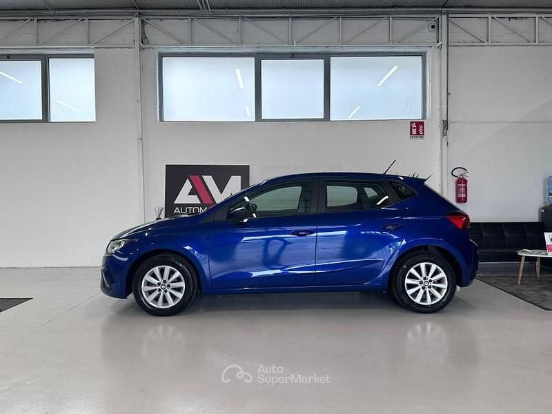 Usata Seat Ibiza Style 75 CV (55 kW) 2018 Blu/azzurro Utilitaria