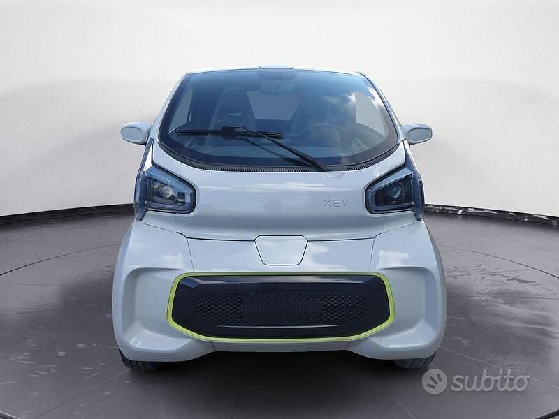 Usata XEV Yoyo 49 kW (67 CV) 2023 Grigio Utilitaria