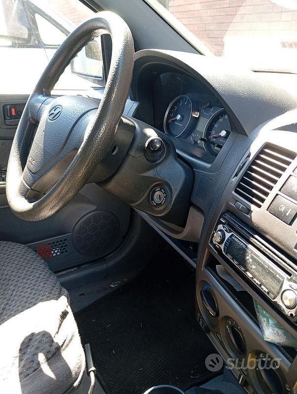 Usata Hyundai Getz 66 CV (48 kW) 2003 Grigio Utilitaria