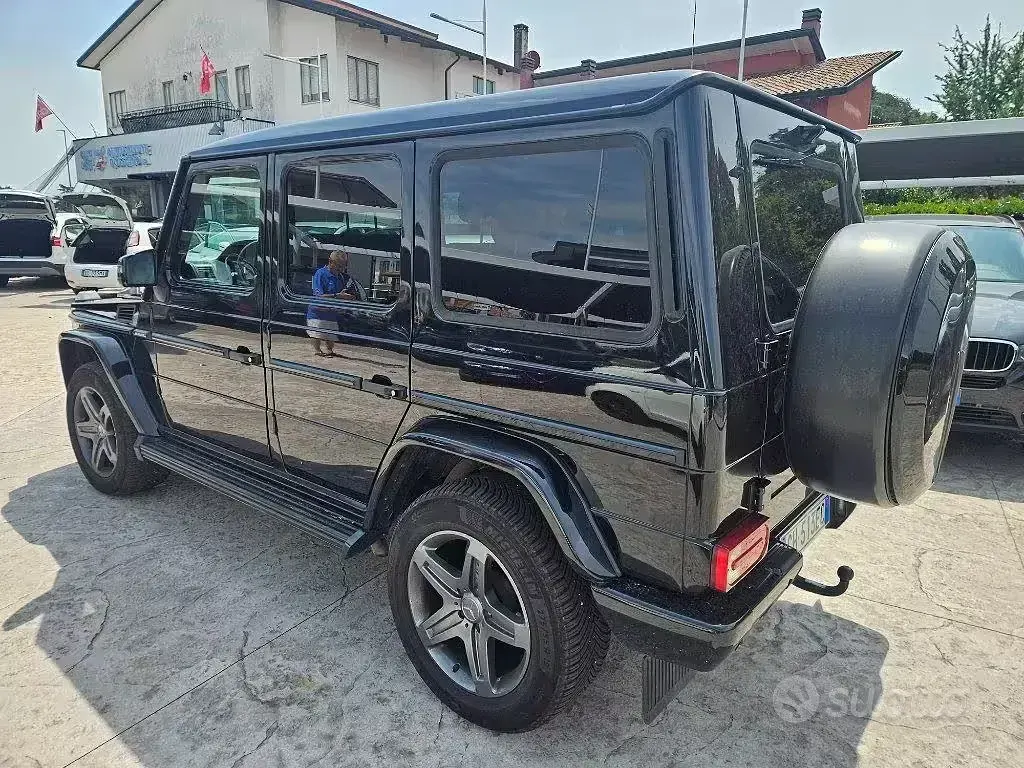 Usata Mercedes G350 245 CV (180 kW) 2016 Nero pastello SUV