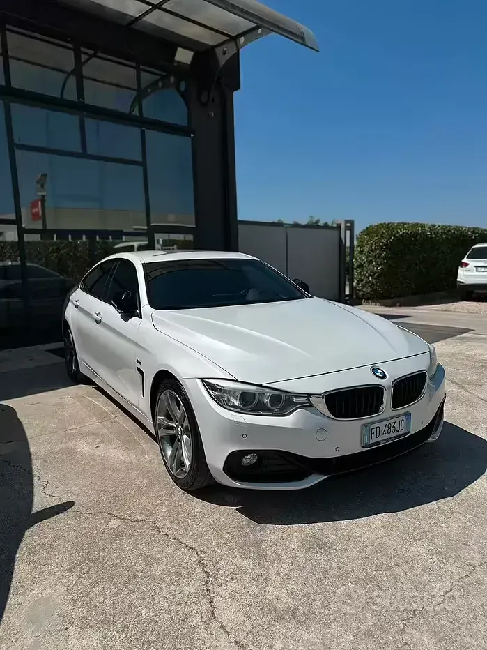 Usata BMW 420 Coupé Sport Line 190 CV (139 kW) 2016 Bianco Coupé