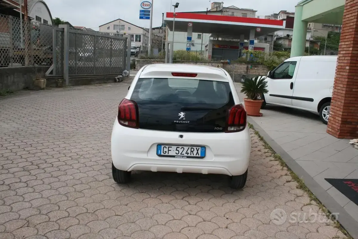Usata Peugeot 108 Allure 72 CV (52 kW) 2021 Bianco Berlina
