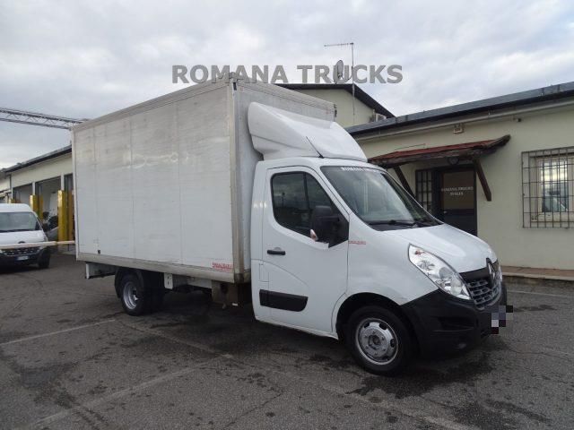 Bianco(met.) Usata 2017 Opel Movano Furgone | 12.900 € (Buon prezzo) - Immagine 1/4