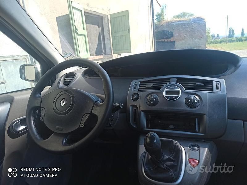 Usata Renault Scénic II 2005 Grigio Monovolume