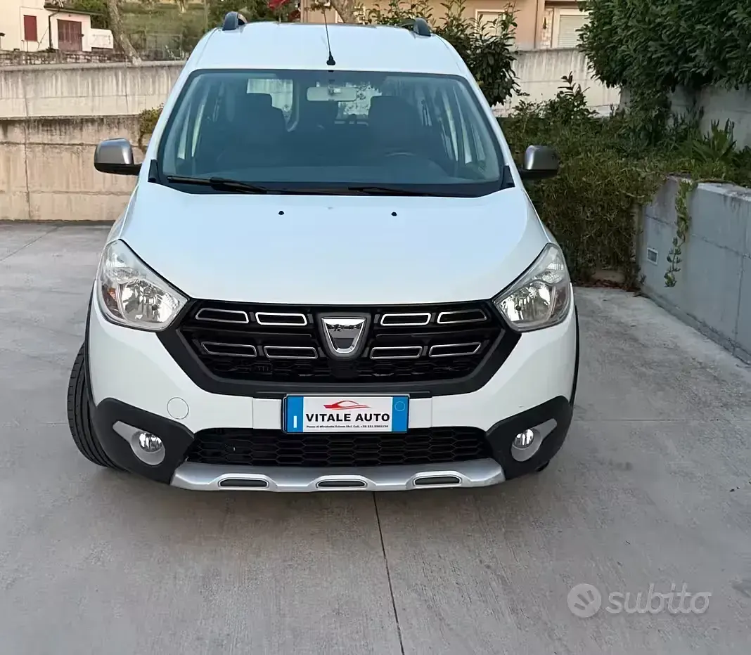 Usata Dacia Dokker Stepway 90 CV (66 kW) 2017 Bianco Monovolume