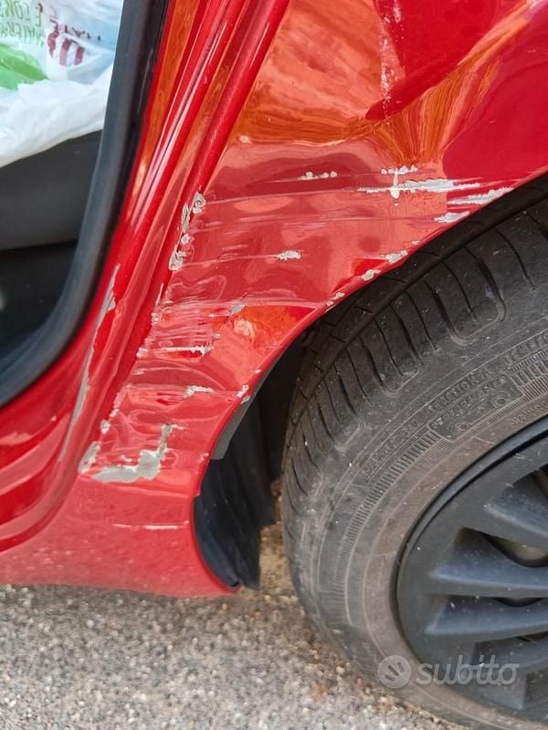 Usata Lancia Ypsilon 2021 Rosso Utilitaria