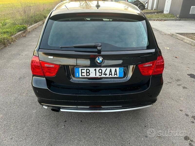 Usata BMW 316 116 CV (85 kW) 2011 Nero Station wagon