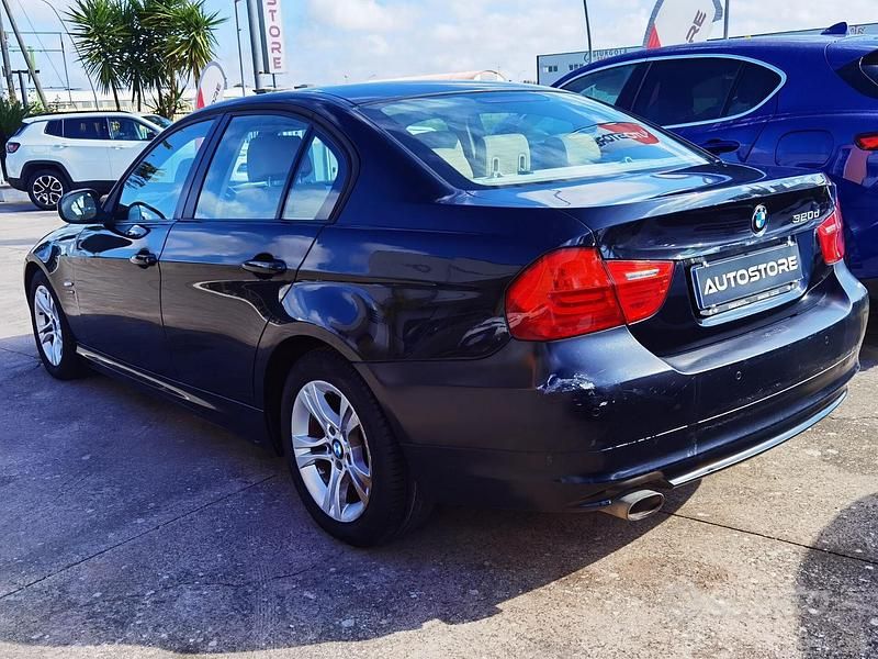 Usata BMW 320 176 CV (129 kW) 2009 Nero Berlina