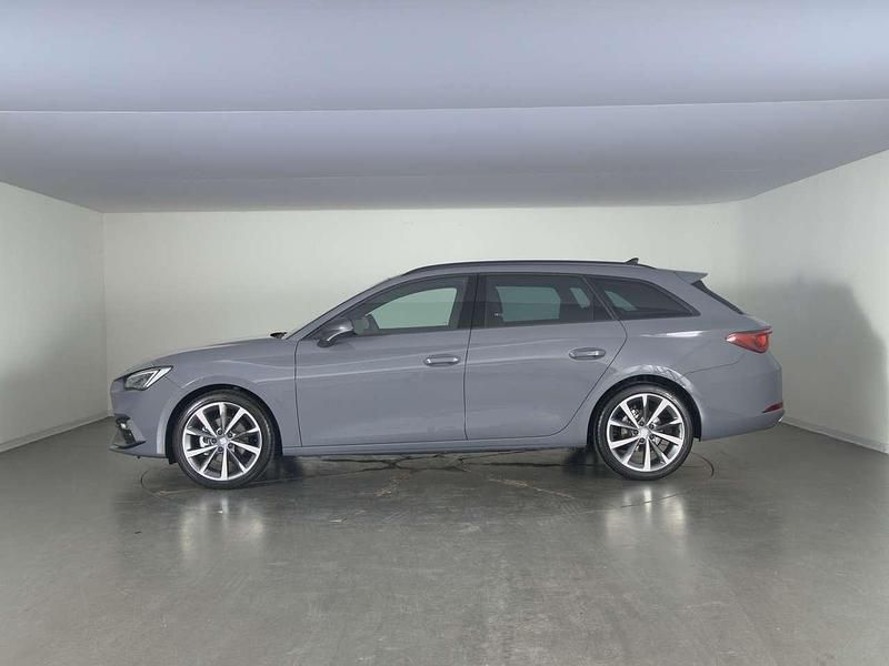Nuova Seat Leon FR 116 CV (85 kW) 2025 Grigio graphene Station wagon