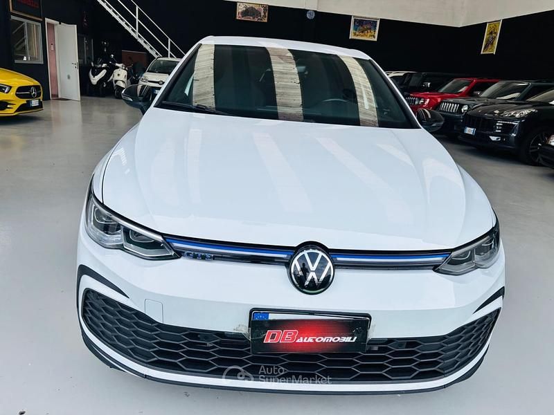 Usata VW Golf VIII GTE 150 CV (110 kW) 2021 Bianco Berlina