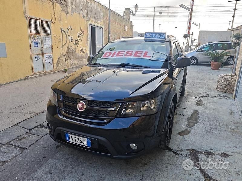 Usata Fiat Freemont Black Code 170 CV (125 kW) 2014 Nero SUV
