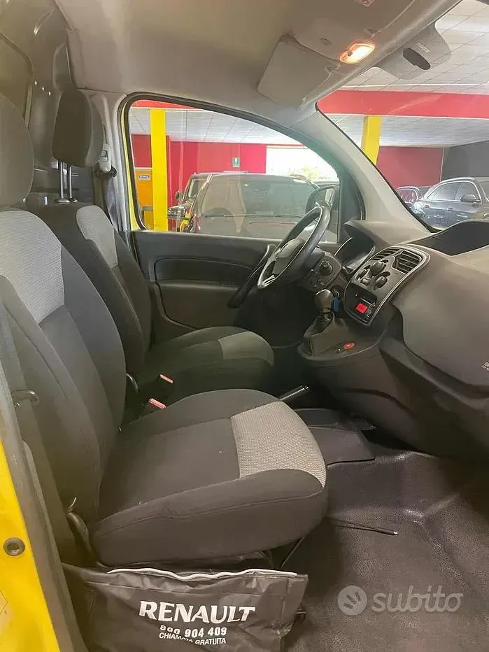 Usata Renault Kangoo 116 CV (85 kW) 2019 Giallo Monovolume