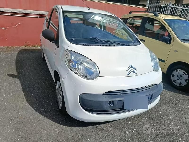 Usata Citroën C1 68 CV (50 kW) 2007 Bianco Utilitaria