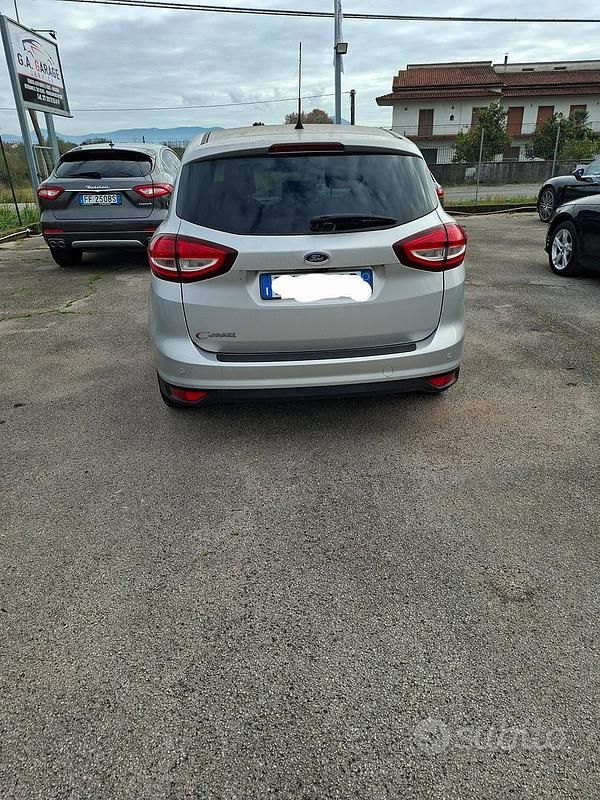 Usata Ford C-MAX 120 CV (88 kW) 2016 Grigio Monovolume