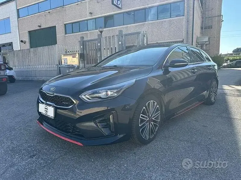 Usata Kia ProCeed GT 204 CV (150 kW) 2019 Nero Station wagon