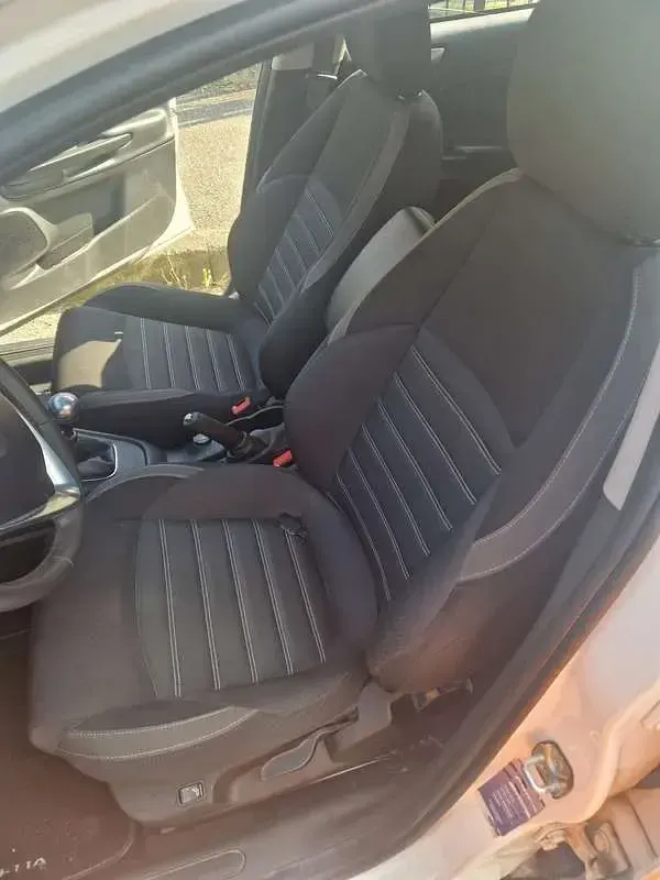 Usata Alfa Romeo Giulietta Super 120 CV (88 kW) 2020 Utilitaria