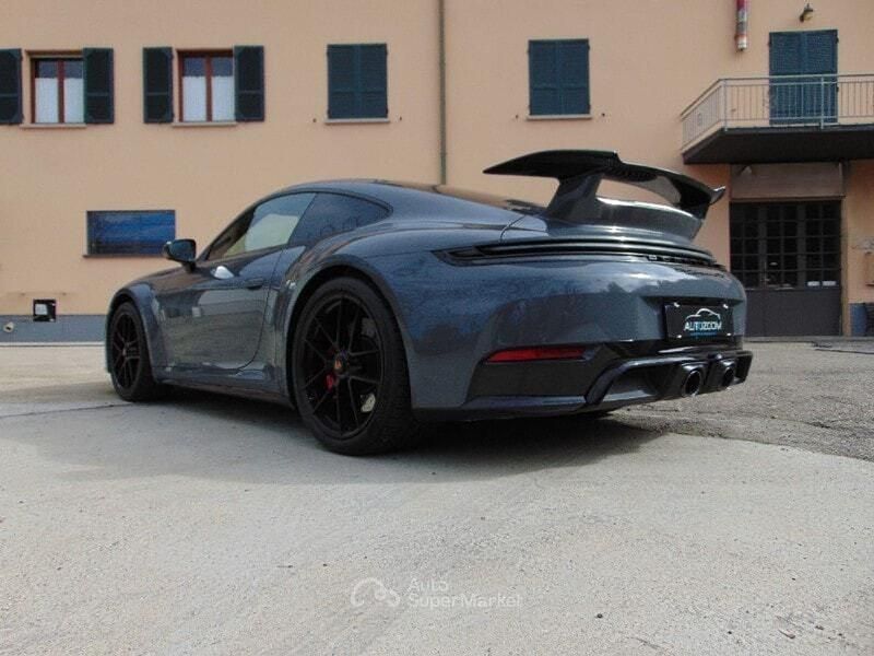 Nuova Porsche 911 541 CV (397 kW) 2025 Grigio Utilitaria