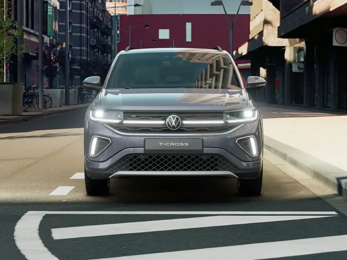 Nuova VW T-Cross R-line Plus 115 CV (84 kW) 2026 Smoky grey metallizzato SUV