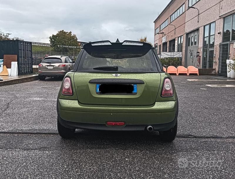 Usata Mini ONE Sport 75 CV (55 kW) 2009 Verde Utilitaria