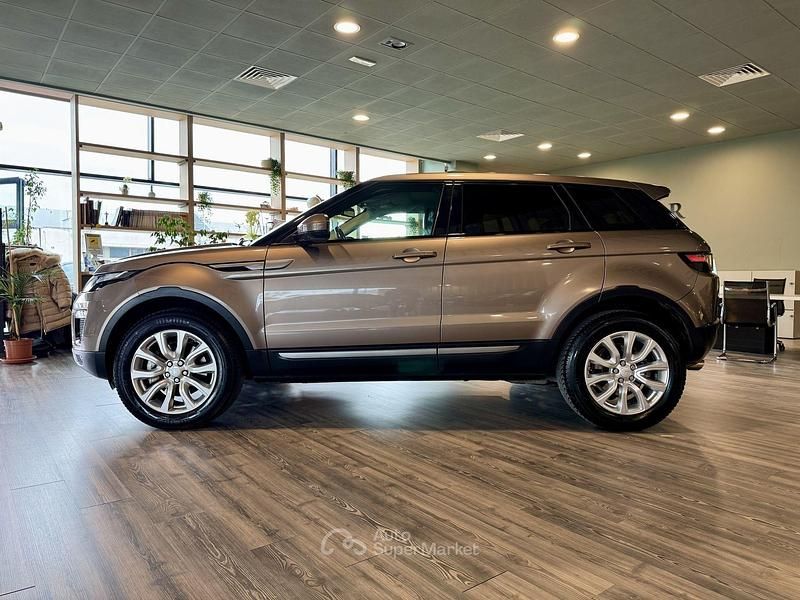 Usata Land Rover Range Rover evoque 150 CV (110 kW) 2018 Bronzo SUV