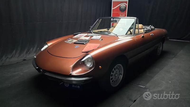 Usata Alfa Romeo Spider Veloce 130 CV (95 kW) 1981 Marrone Cabrio