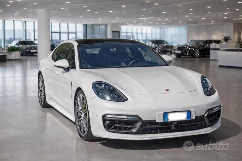 Usata Porsche Panamera 4 462 CV (339 kW) 2018 Bianco Berlina