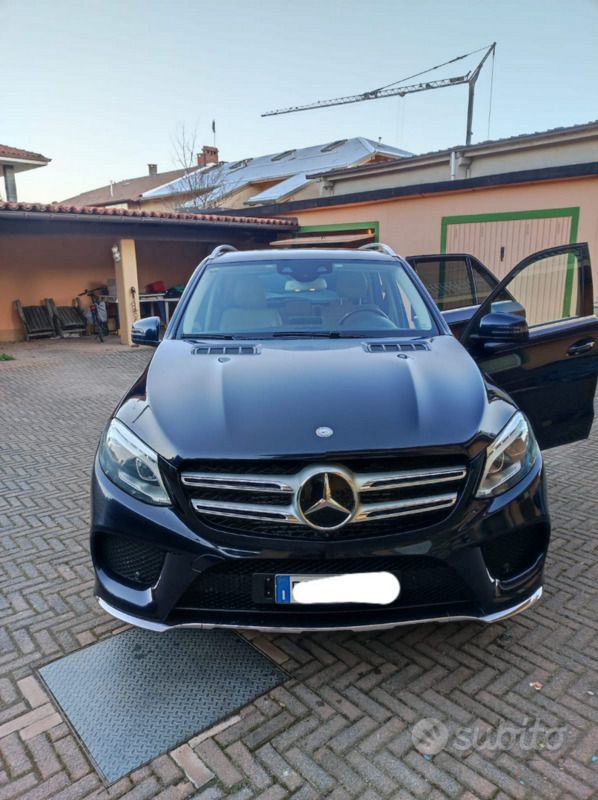 Usata 2017 Mercedes GLE250 Premium SUV | 24.900 € (Buon prezzo) - Immagine 1/4