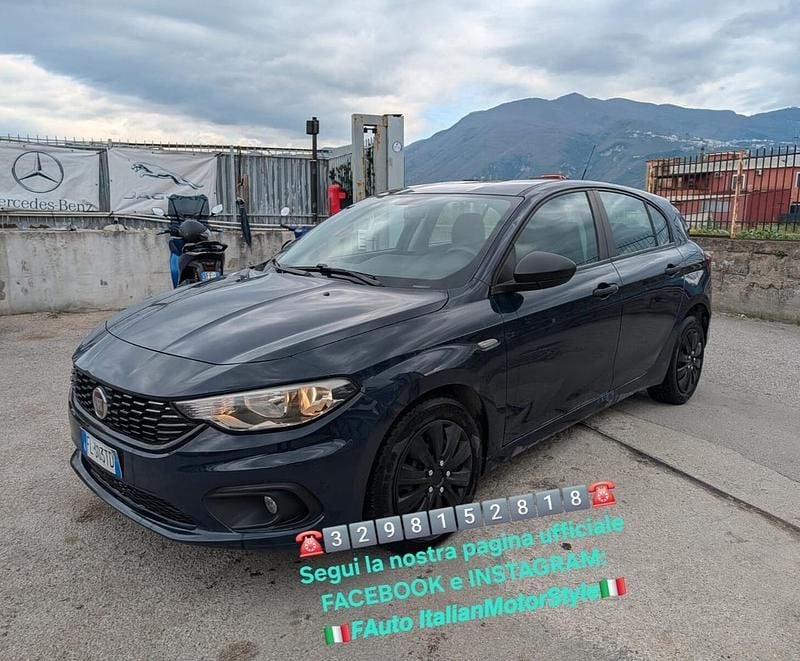 Usata Fiat Tipo Easy 95 CV (69 kW) 2017 Blu Berlina