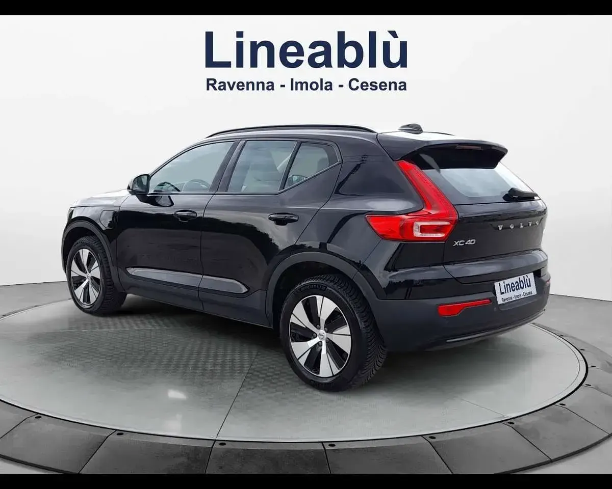 Usata Volvo XC40 Plus 211 CV (155 kW) 2023 Nero SUV
