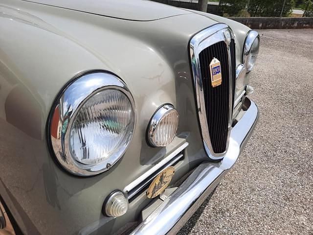 Usata Lancia Aurelia 118 CV (86 kW) 1954 Grigio Coupé