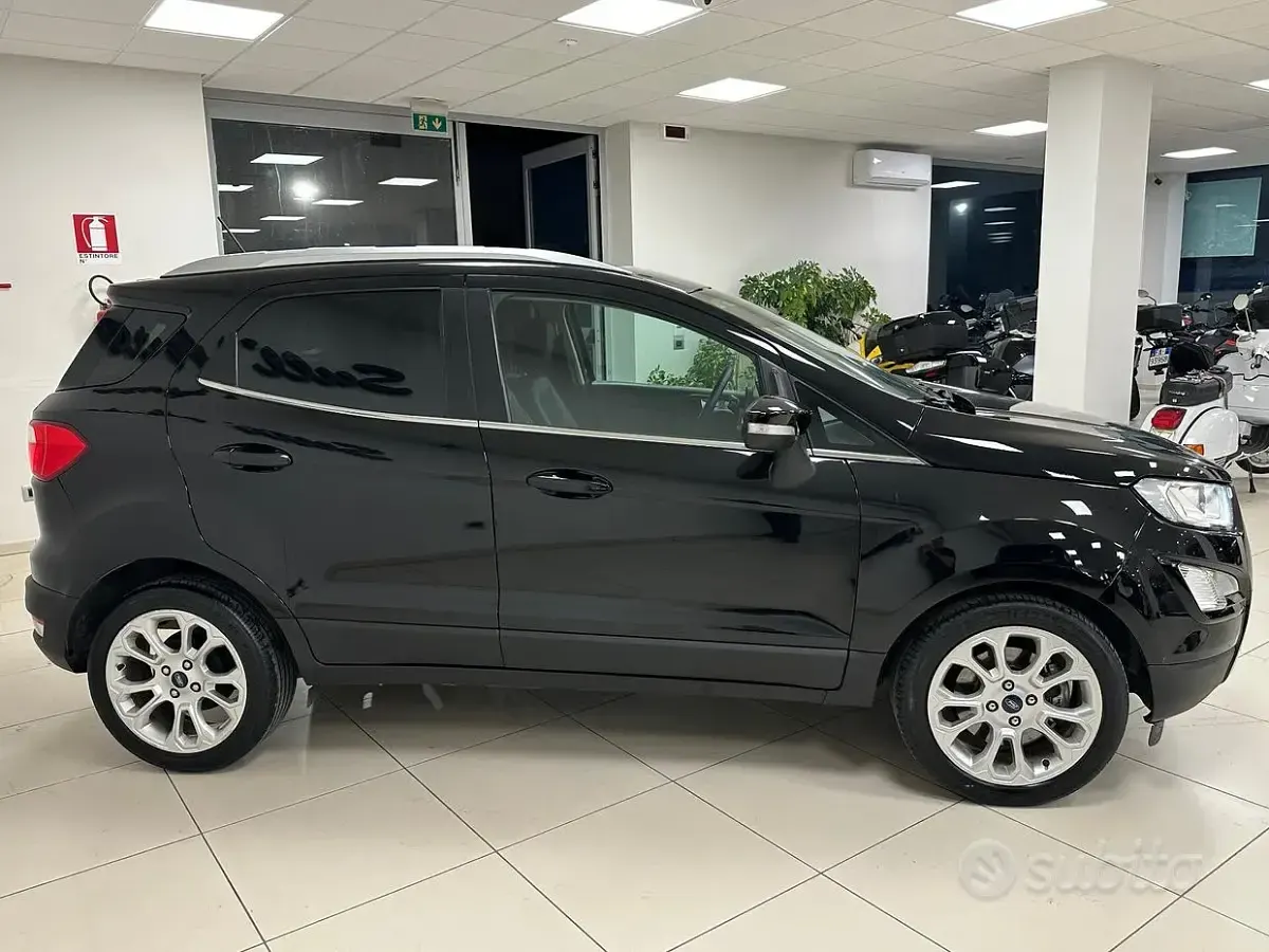 Usata Ford Ecosport Titanium 95 CV (69 kW) 2021 Nero SUV