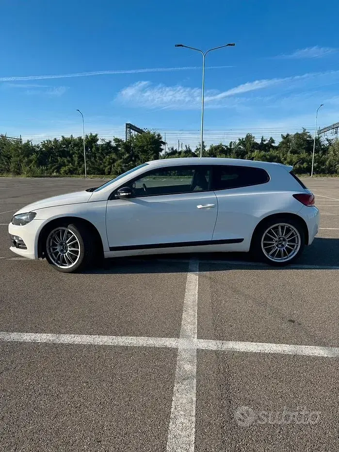 Usata VW Scirocco Team 170 CV (125 kW) 2010 Bianco Coupé
