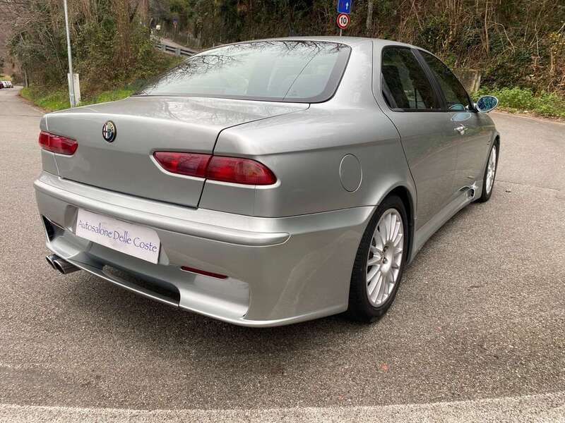 Usata Alfa Romeo 156 GTA 250 CV (183 kW) 2002 Argento Berlina