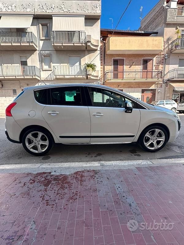 Usata Peugeot 3008 Allure 163 CV (119 kW) 2011 Bianco Station wagon