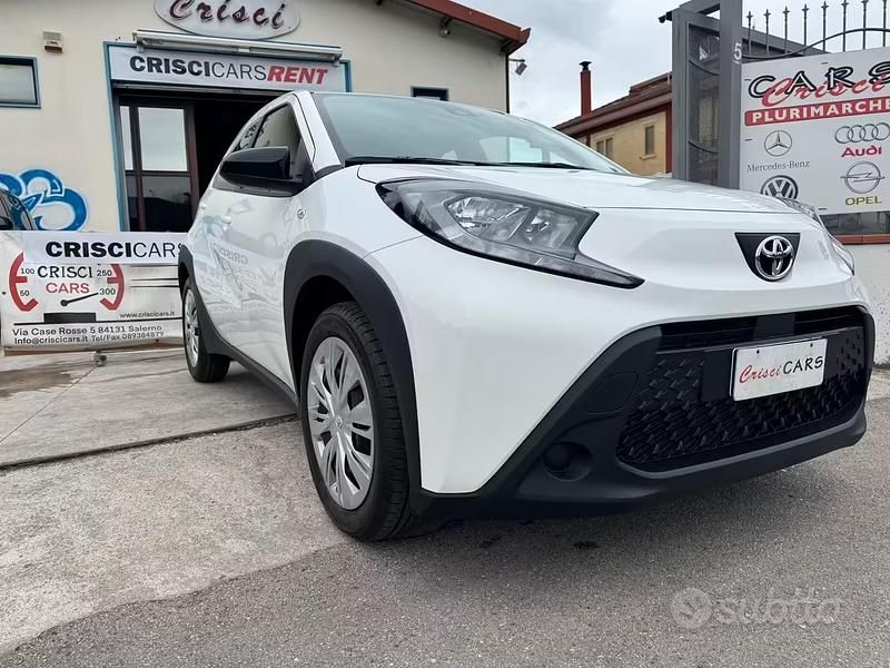 Nuova Toyota Aygo X 72 CV (52 kW) 2025 Bianco SUV
