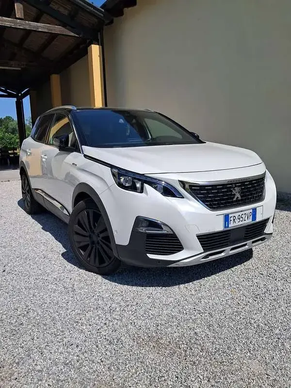 Usata Peugeot 3008 GT-line 131 CV (96 kW) 2018 Bianco SUV