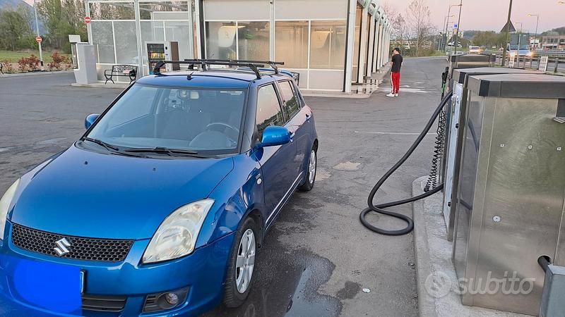 Begagnad Suzuki Swift 70 HK (51 kW) 2008 Halvkombi