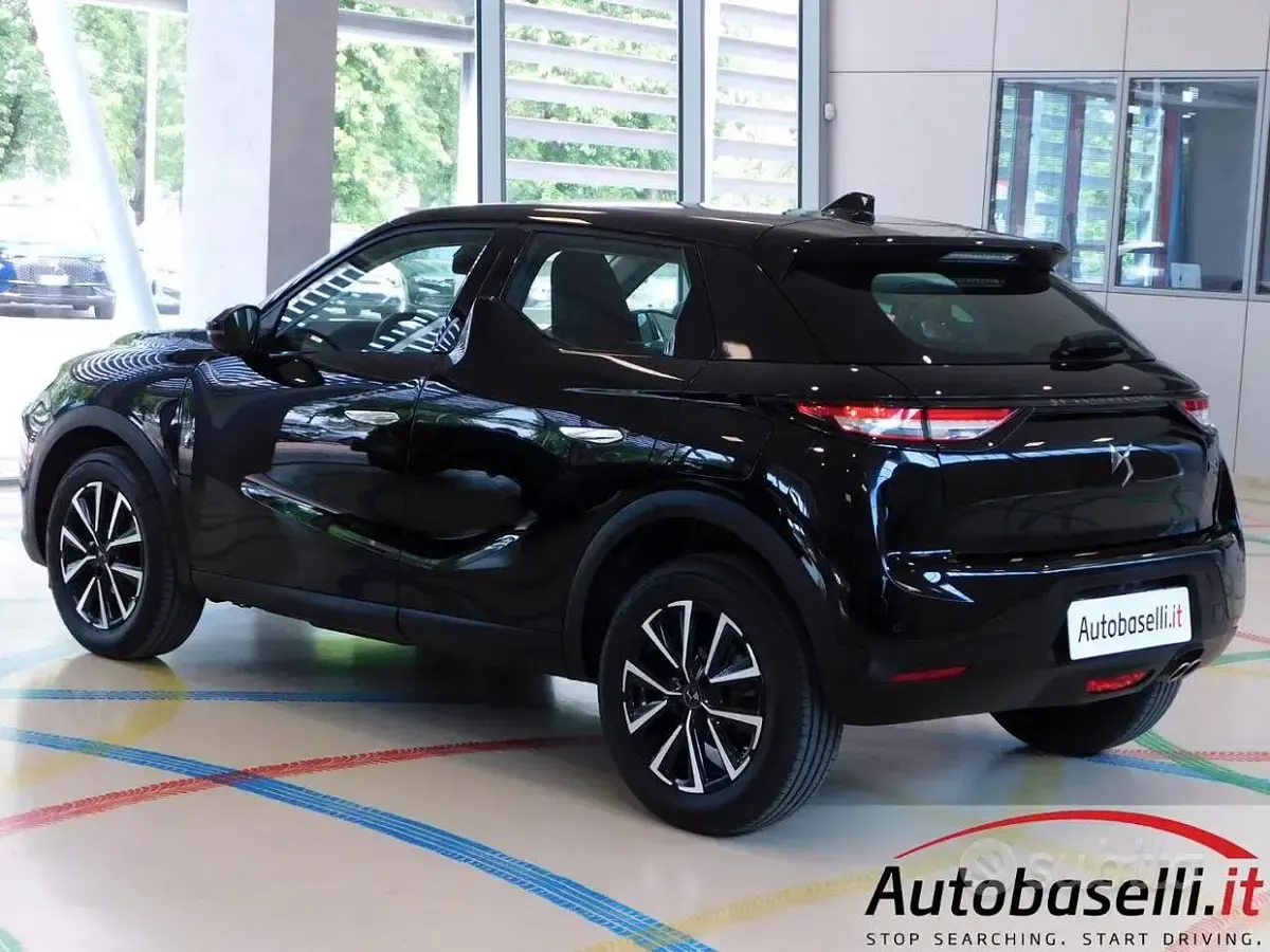 Gebraucht DS Automobiles DS3 Bastille 131 PS (96 kW) 2023 Schwarz SUV