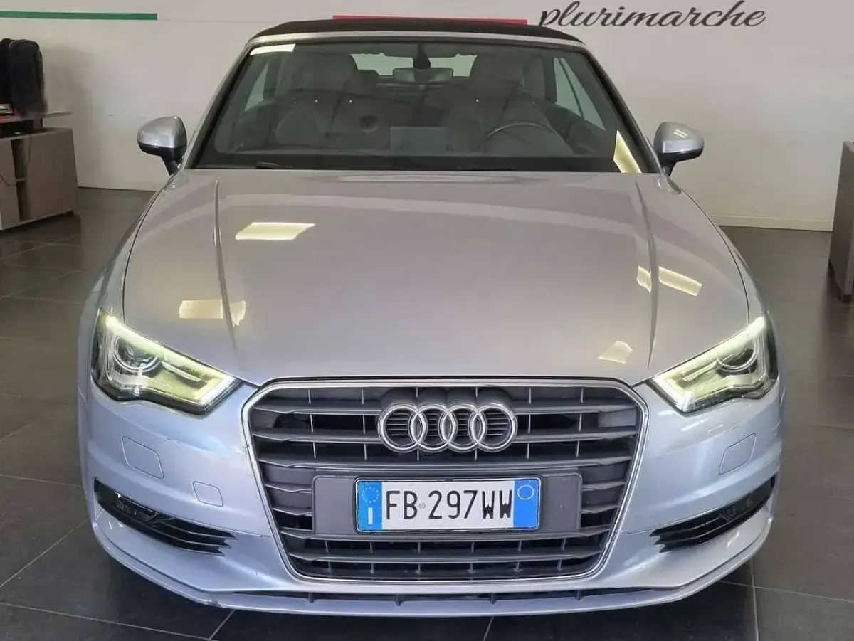 Usata Audi A3 Cabriolet Attraction 125 CV (91 kW) 2015 Grigio Cabrio