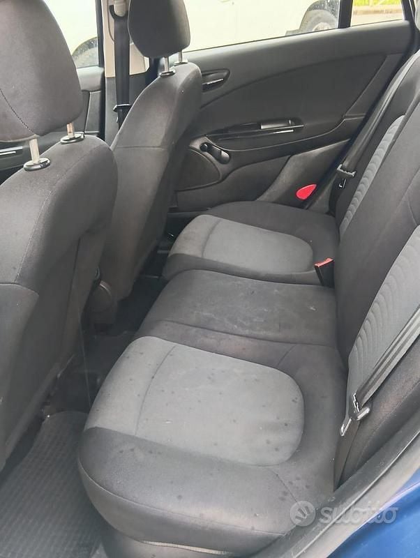 Usata Fiat Bravo Active 105 CV (77 kW) 2009 Blu Utilitaria