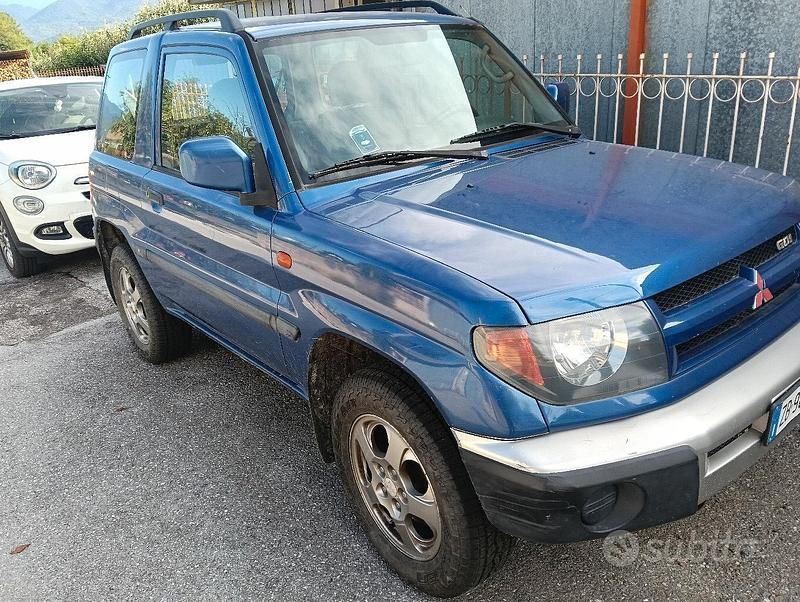 Usata Mitsubishi Pajero 120 CV (88 kW) 1999 Blu SUV