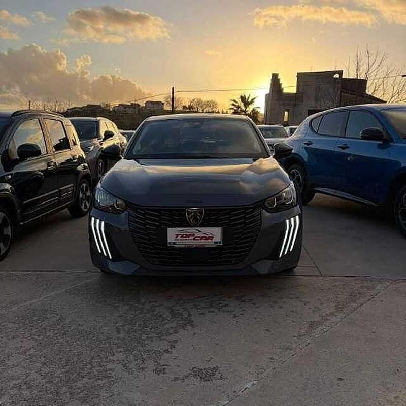 Usata Peugeot 208 Allure 101 CV (74 kW) 2025 Other Utilitaria