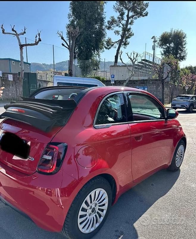 Occasion Fiat 500e 42 kW (58 ch) 2023 Rouge Cabriolet