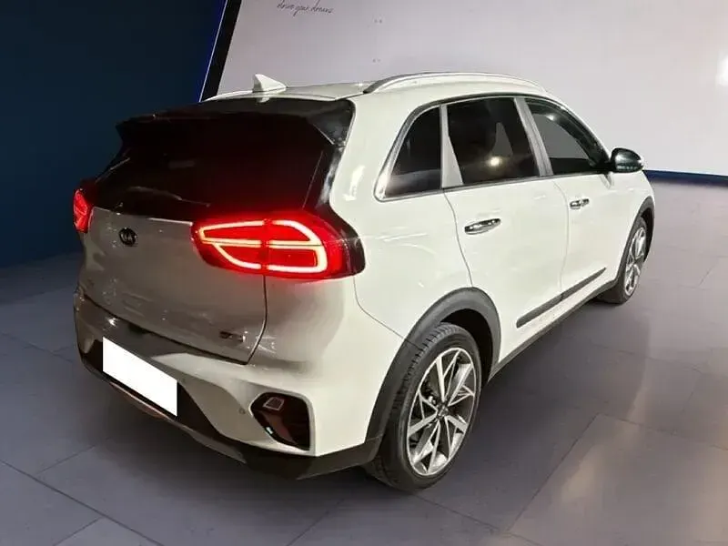Usata Kia Niro 104 CV (76 kW) 2021 Bianco SUV
