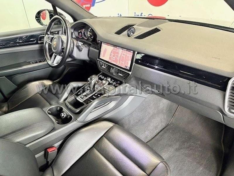 Usata Porsche Cayenne 340 CV (250 kW) 2021 Nero SUV