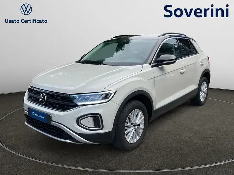 Usata VW T-Roc Life 150 CV (110 kW) 2022 SUV