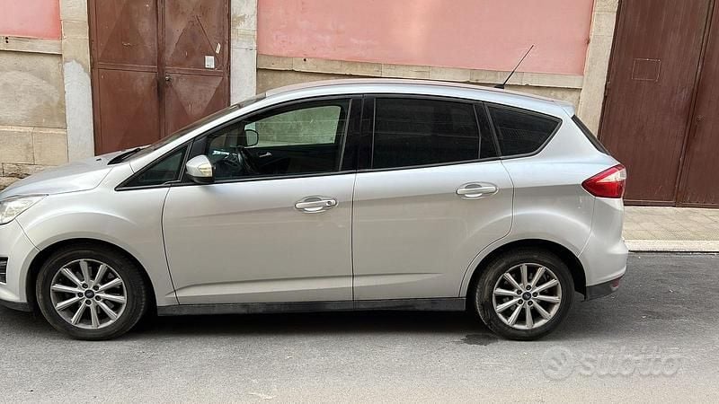 Usata Ford C-MAX 115 CV (84 kW) 2012 Grigio Monovolume