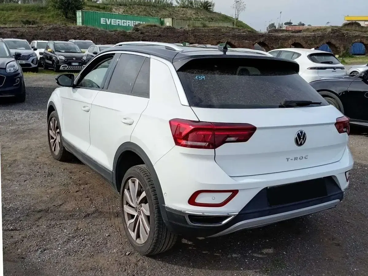 Usata VW T-Roc Style 150 CV (110 kW) 2023 Bianco SUV